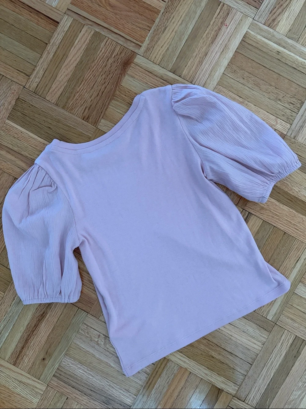 GAP Puff Sleeve Light Pink Top / Tee - Girls Size Medium (8)